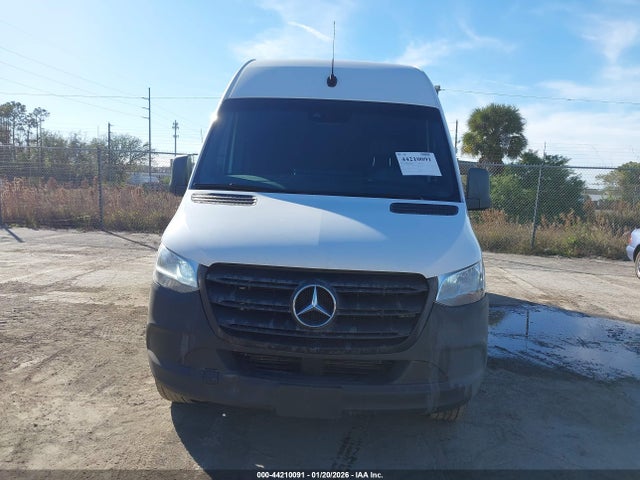 2021 Mercedes-benz Sprinter 2500 High Roof V6 მანქანა იყიდება აუქციონზე, vin: W1Y4EDHY9MT066857, აუქციონის ნომერი: 44210091