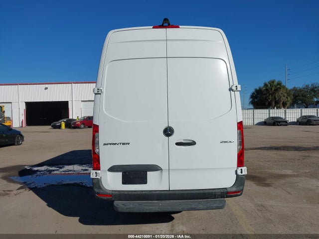 2021 Mercedes-benz Sprinter 2500 High Roof V6 მანქანა იყიდება აუქციონზე, vin: W1Y4EDHY9MT066857, აუქციონის ნომერი: 44210091
