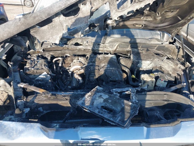 2022 Gmc Sierra 1500 4wd  Short Box Denali მანქანა იყიდება აუქციონზე, vin: 3GTUUGETXNG639412, აუქციონის ნომერი: 44210103
