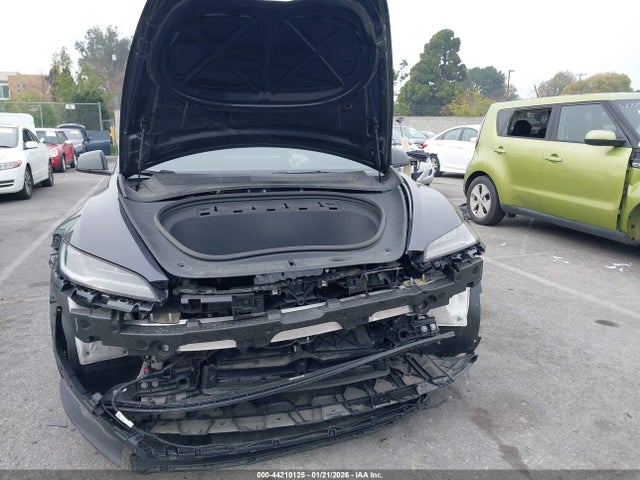 5YJ3E1EA0RF747862 Tesla Model 3 Long Range Dual Motor All-wheel Drive/rear-wheel Drive