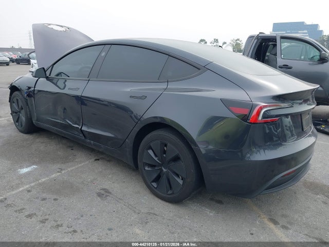2024 TESLA MODEL 3 5YJ3E1EA0RF747862 Photo 2