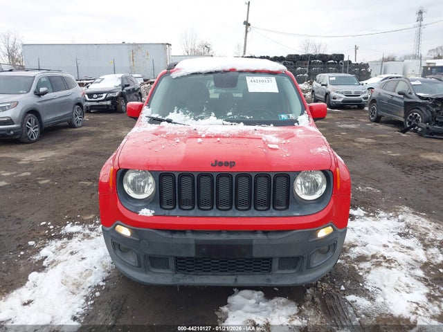 ZACCJBBT8FPB82823 Jeep Renegade Latitude