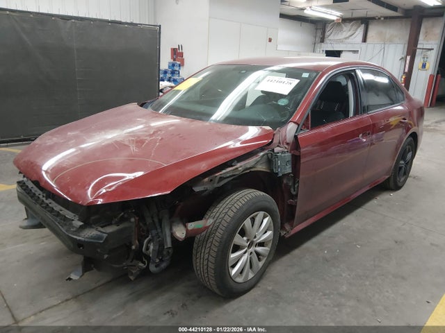 1VWAT7A39FC091173 Volkswagen Passat 1.8t Wolfsburg Edition