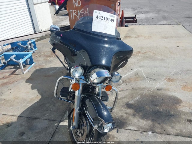 2013 HARLEY-DAVIDSON FLHTK 1HD1KEM14DB635729 Photo 4