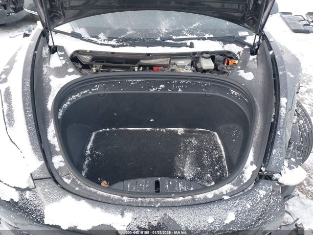 5YJ3E1EA9JF028050 Tesla MODEL 3
