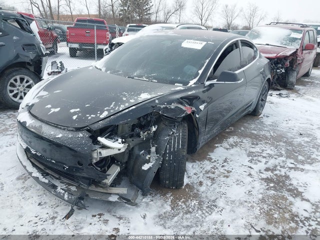 5YJ3E1EA9JF028050 Tesla MODEL 3