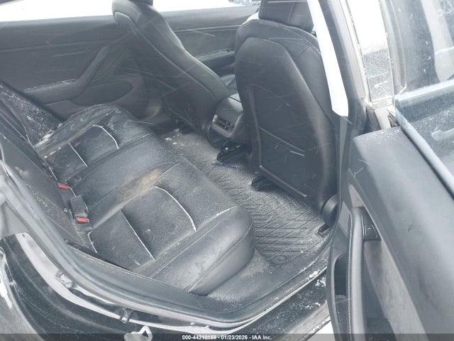 5YJ3E1EA9JF028050 Tesla MODEL 3
