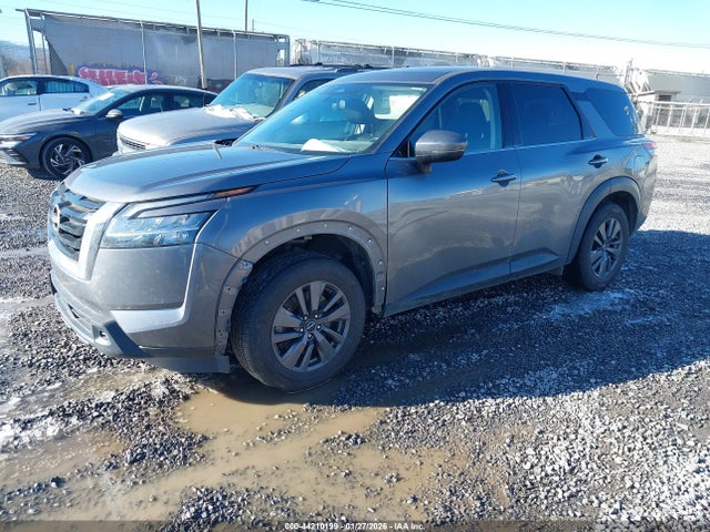 5N1DR3AA7NC203257 Nissan Pathfinder S 2wd
