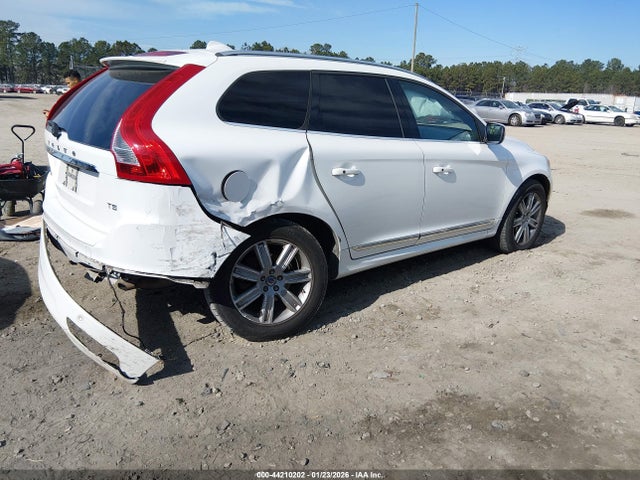 YV440MDUXH2121895 Volvo Xc60 T5 Inscription