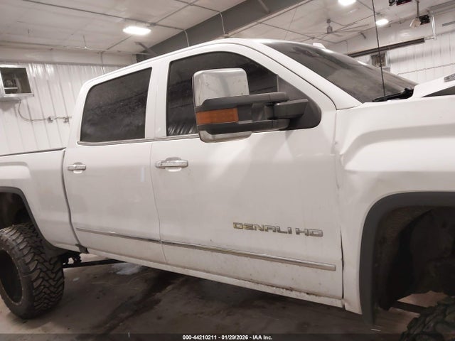 1GT12UEY3HF175260 GMC Sierra 2500hd Denali