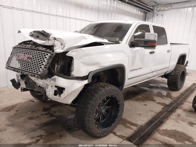 1GT12UEY3HF175260 GMC Sierra 2500hd Denali