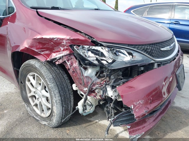 Chrysler Voyager Lxi 2020 2C4RC1DG0LR258573 Image 6