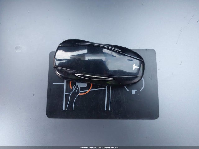 7SAYGDEF1NF542447 Tesla Model Y Performance Dual Motor All-wheel Drive