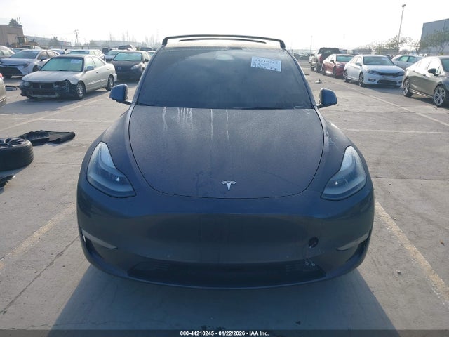 7SAYGDEF1NF542447 Tesla Model Y Performance Dual Motor All-wheel Drive