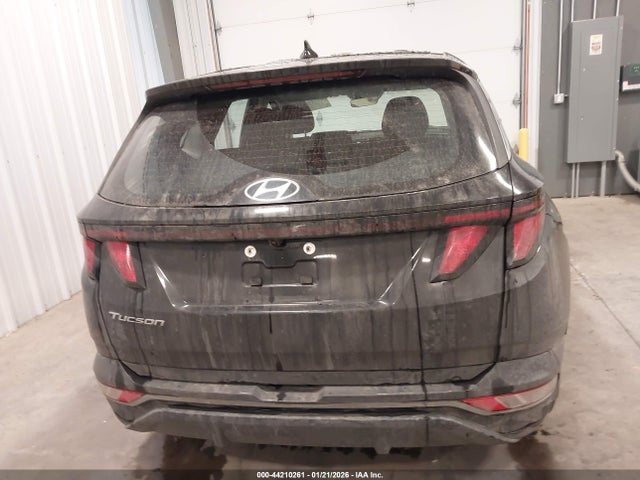 5NMJA3AE7NH005085 Hyundai TUCSON SE