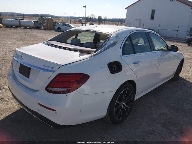 2017 MERCEDES-BENZ E 300 WDDZF4KB1HA139304 Photo 3