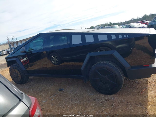 Tesla Cybertruck All-wheel Drive 2024 7G2CEHED0RA013462 Image 14