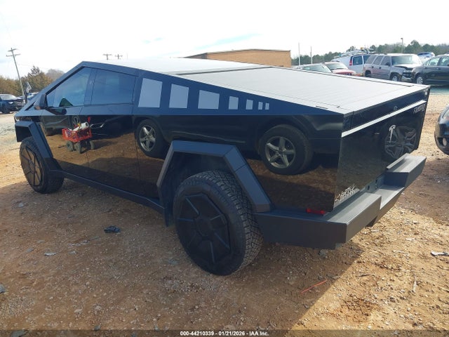 2024 TESLA CYBERTRUCK 7G2CEHED0RA013462 Photo 2
