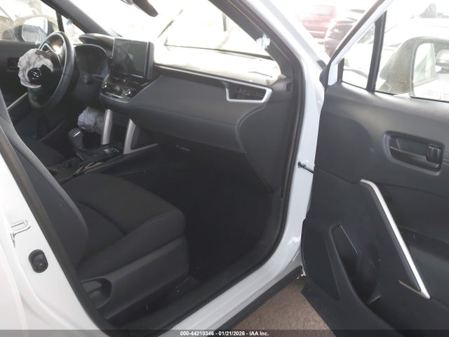 44210346 :رقم المزاد ، 7MUFBABG9SV073877 vin ، 2025 Toyota Corolla Cross Hybrid Se مزاد بيع