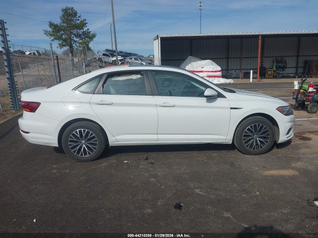 3VWEB7BU5KM259363 Volkswagen Jetta 1.4t Sel