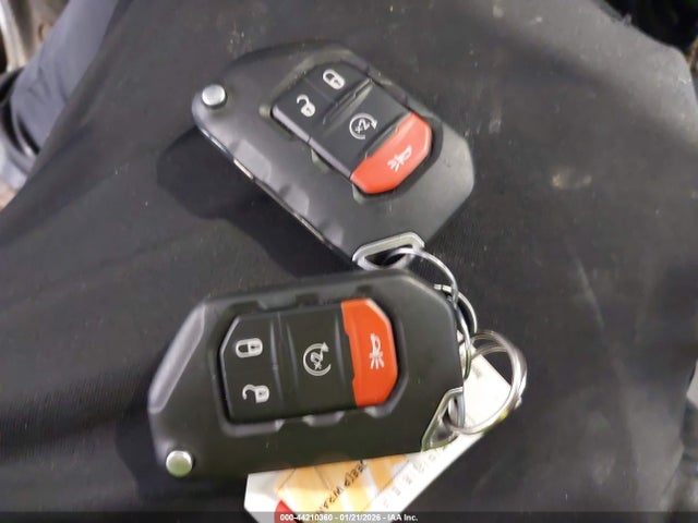 2021 JEEP WRANGLER 4XE 1C4JJXP60MW643164 Photo 10