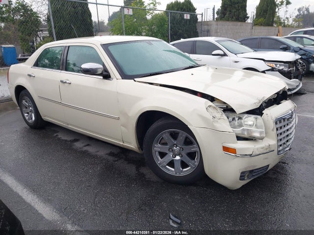 2010 CHRYSLER 300 2C3CA5CV9AH319803