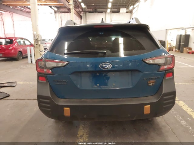 4S4BTGUD8S3268958 Subaru Outback Wilderness