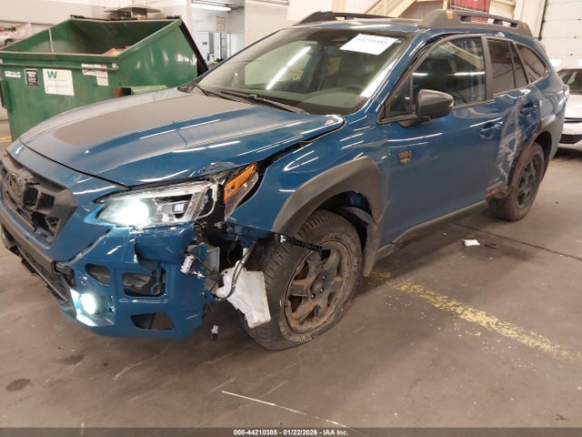 4S4BTGUD8S3268958 Subaru Outback Wilderness