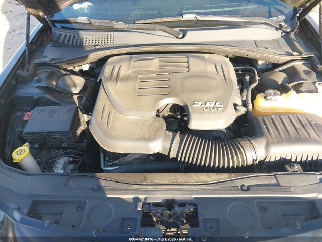 Продажа на аукционе авто 2016 Chrysler 300 300s, vin: 2C3CCAGGXGH298693, номер лота: 44210416
