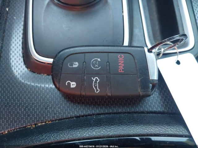 Продажа на аукционе авто 2016 Chrysler 300 300s, vin: 2C3CCAGGXGH298693, номер лота: 44210416