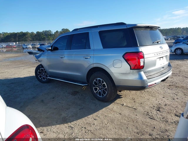 1FMJU1JT8NEA66244 Ford Expedition Xlt