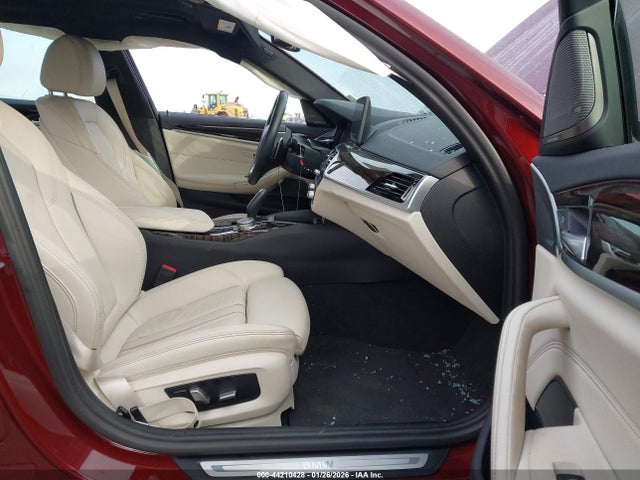 2023 BMW 530E WBA13AG08PCN19052 Photo 4