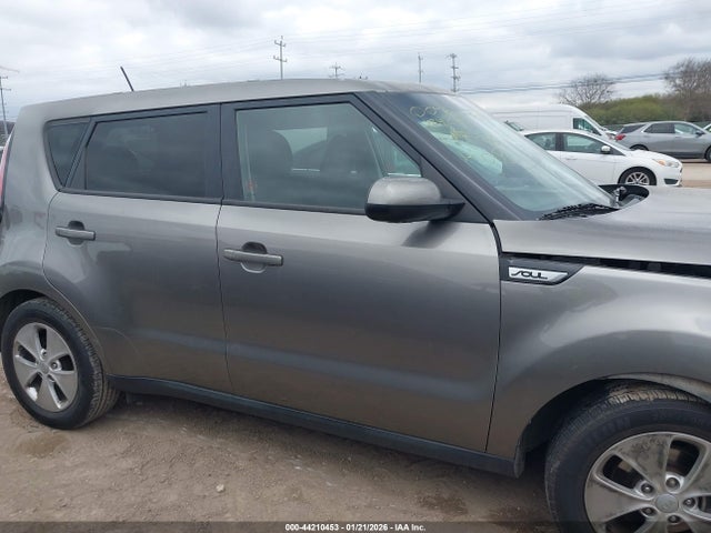 KIA Soul 2015 KNDJN2A25F7174874 Image 13