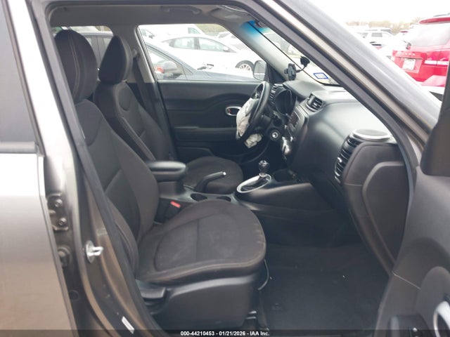 KIA Soul 2015 KNDJN2A25F7174874 Image 5