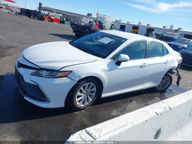 Toyota CAMRY LE 2022 4T1C11AK7NU663853 Image 14