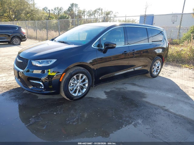 2026 CHRYSLER PACIFICA 2C4RC1GG4TR193688 Photo 1