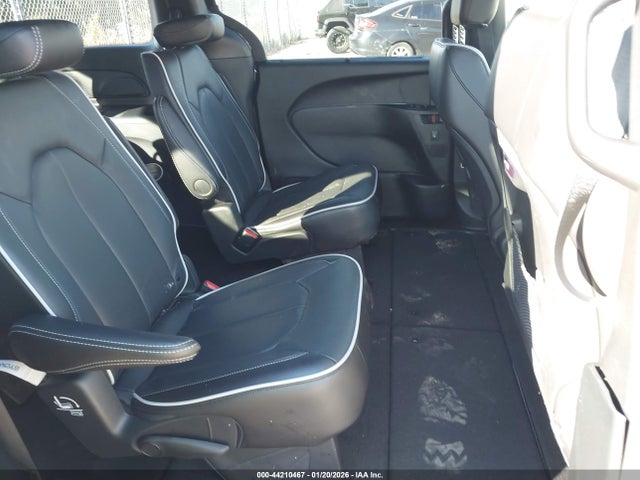 2026 CHRYSLER PACIFICA 2C4RC1GG4TR193688 Photo 7