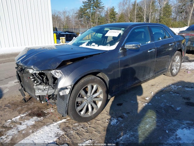 2019 Chrysler 300 Limited Awd მანქანა იყიდება აუქციონზე, vin: 2C3CCAKG6KH689968, აუქციონის ნომერი: 44210474