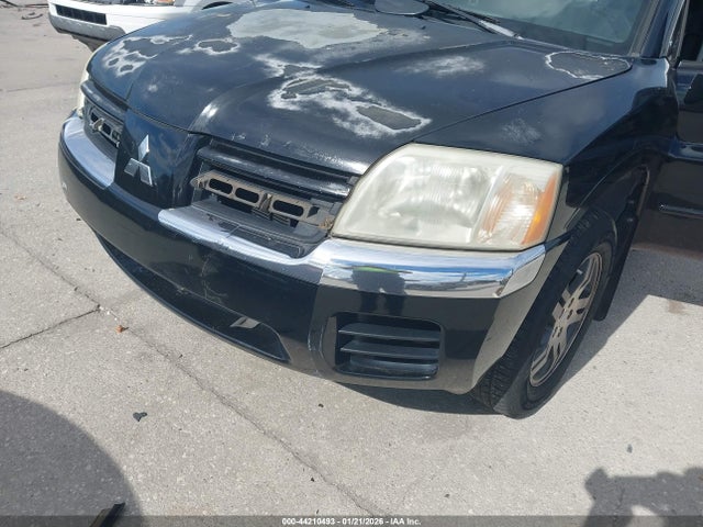 2004 MITSUBISHI ENDEAVOR 4A4MM31SX4E019552 Photo 5