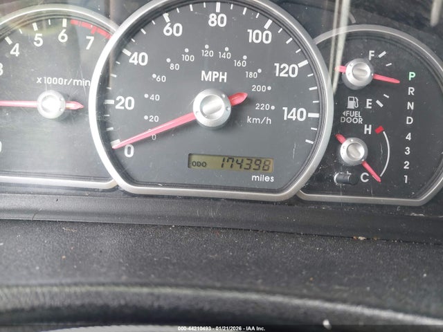 2004 MITSUBISHI ENDEAVOR 4A4MM31SX4E019552 Photo 6