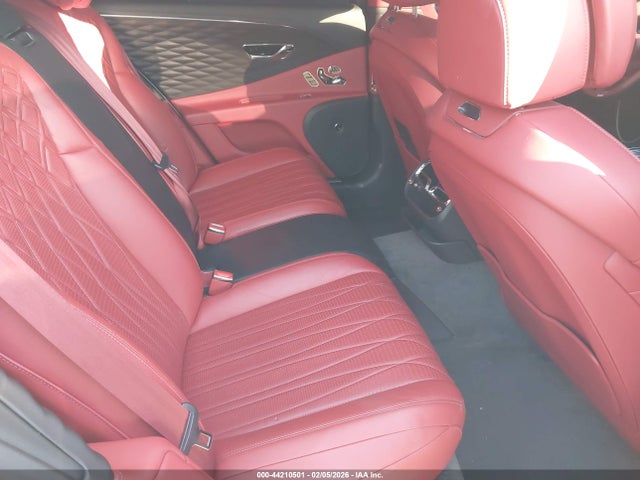 2021 BENTLEY FLYING SPUR SCBBG6ZGXMC088294 Photo 7
