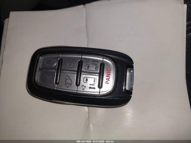 2022 Chrysler Pacifica Touring L მანქანა იყიდება აუქციონზე, vin: 2C4RC1BG1NR190497, აუქციონის ნომერი: 44210509