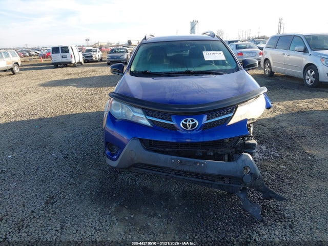 Toyota RAV4 LE 2015 2T3BFREV7FW381026 Image 12