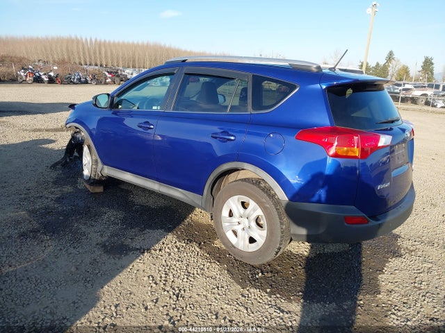 Toyota RAV4 LE 2015 2T3BFREV7FW381026 Image 3