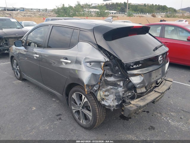 1N4AZ1CV6MC556329 Nissan LEAF SV