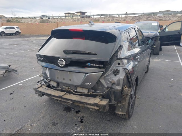 1N4AZ1CV6MC556329 Nissan LEAF SV