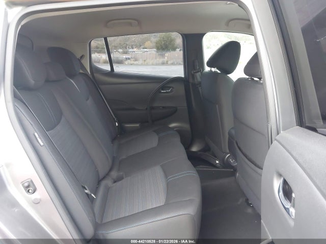 1N4AZ1CV6MC556329 Nissan LEAF SV
