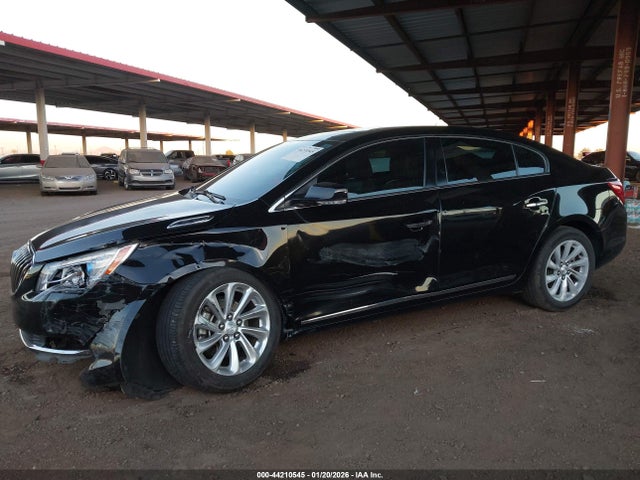 1G4GB5G39GF181916 Buick Lacrosse Leather