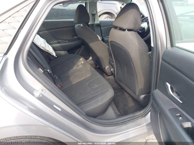 KMHLM4DG1RU697910 Hyundai ELANTRA SEL