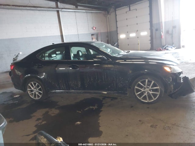 Продаж на аукціоні авто 2013 Lexus Is 250, vin: JTHCF5C20D5062186, номер лоту: 44210582